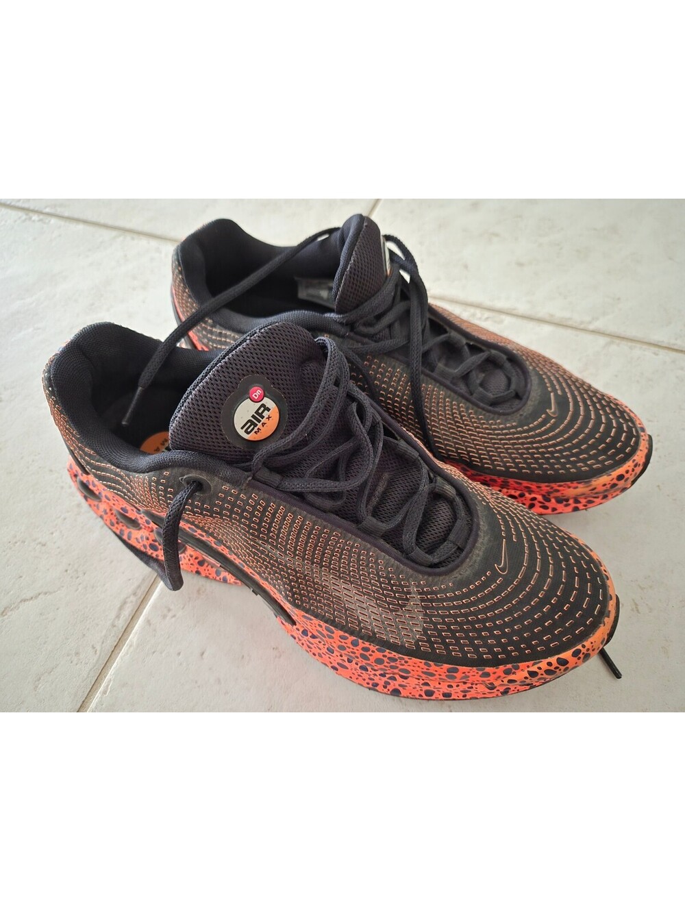 Nike Air Max Plus TN Black and Orange Sneakers Size 9.5